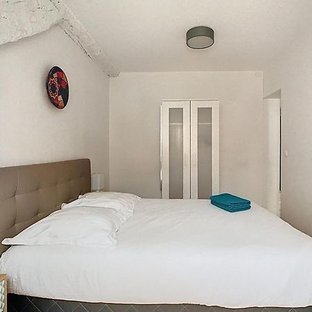 Apartamento Le Briais Melun Exterior foto